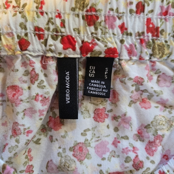Vero Moda | Floral Print Skirt, Size S - Picture 7 of 8